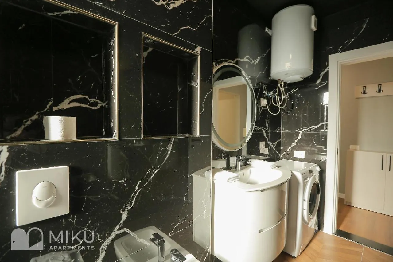 Miku Apartment Tirana