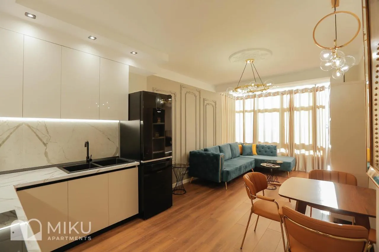 Miku Apartment Tirana 0*,